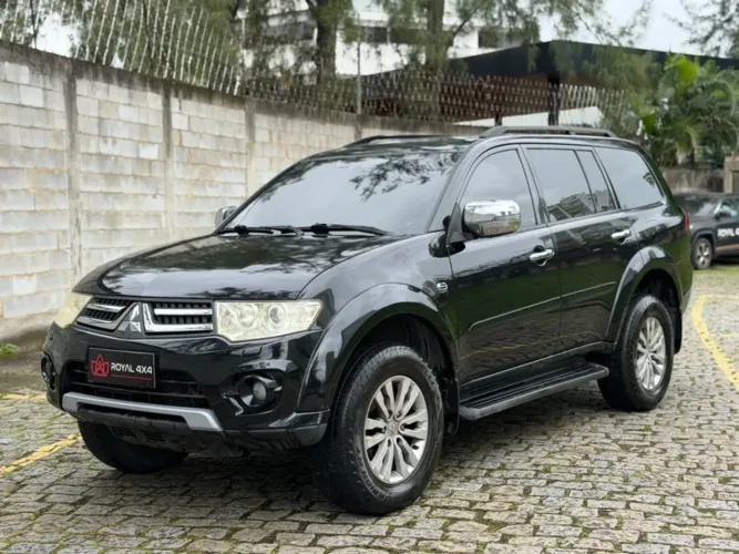 Mitsubishi Pajero HPE 3.2 4X4 T.i. Dies. 5P Aut. 2016