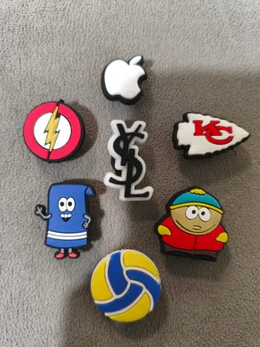 Pins de crocs