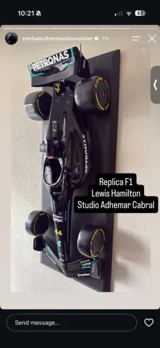 Réplica Fórmula 1 Mercedes AMG Petronas - Lewis Hamilton #44 - Decoração
