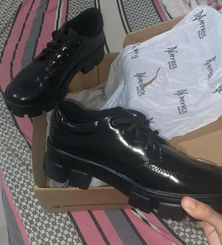 Sapato social Feminino/Masculino tamanho:35/36