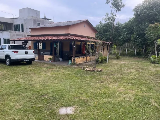 Casa + terreno 1080m² na Praia João Francisco, fundo p/ Jurubatiba