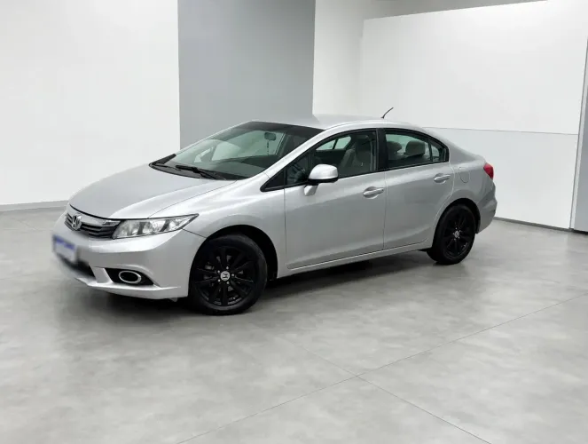 Honda Civic Sedan LXS 1.8/1.8 Flex 16V Aut. 4P 2014