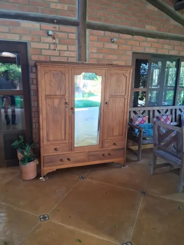 Armário Rústico 