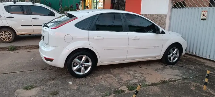 Ford Focus 2.0 16v/se/se Plus Flex 5P Aut. 2013