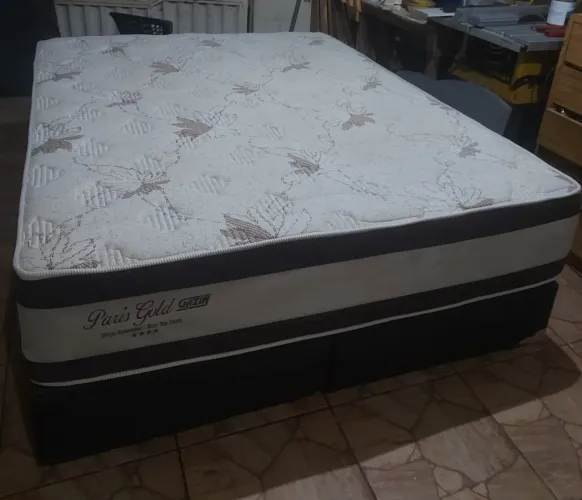 Cama Box Casal Queen Completa 780,00 Em ótimo estado Entrego sem taxa Sorocaba