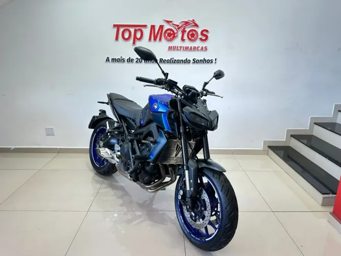 Yamaha MT-09 Gasolina Manual