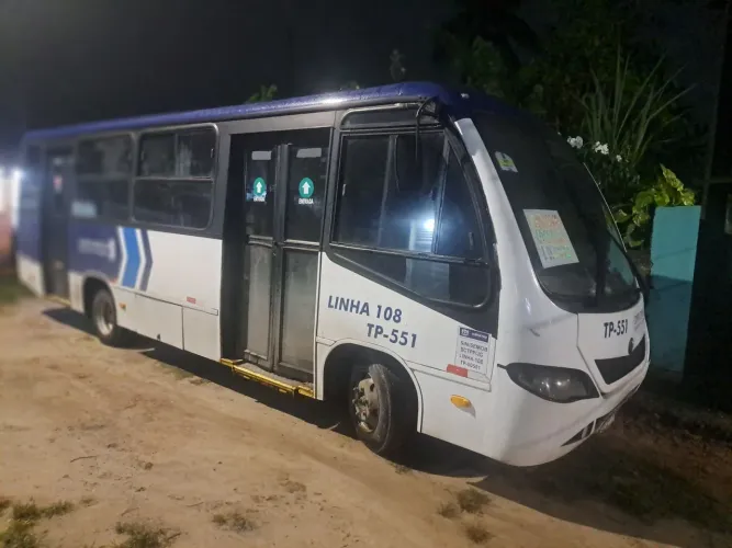Micro Ônibus Ibrava ano 2011 VW/9.150 IBRAVA APOLLO motor MWM
