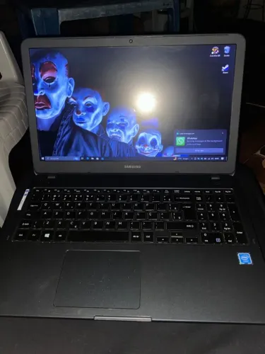 NOTEBOOK SANSUNG 8GB RAM! LEIA DESC.
