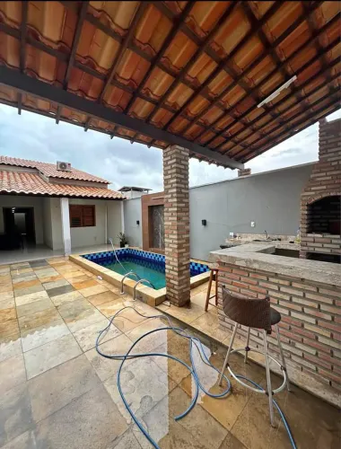 Casa no Castanheira - S