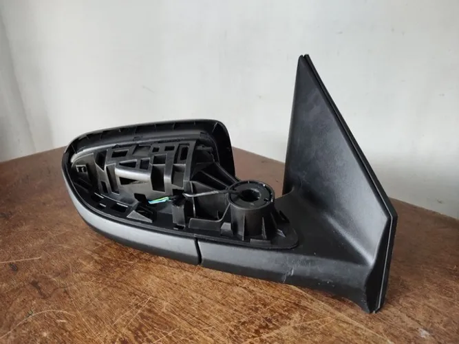 Retrovisor Onix plus Hatch sedan com sensor