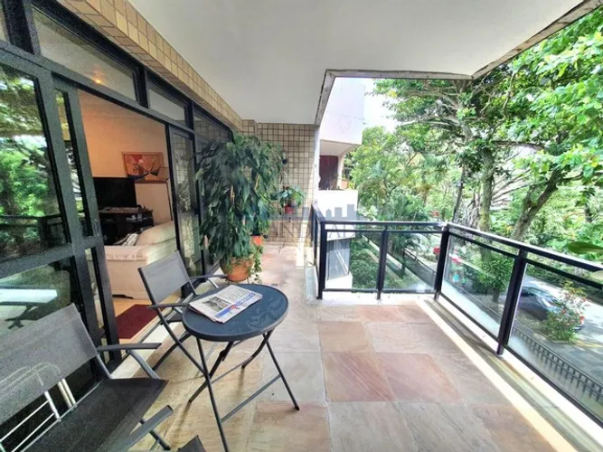 Jardim Oceânico | Apartamento 3 quartos, sendo 3 suites