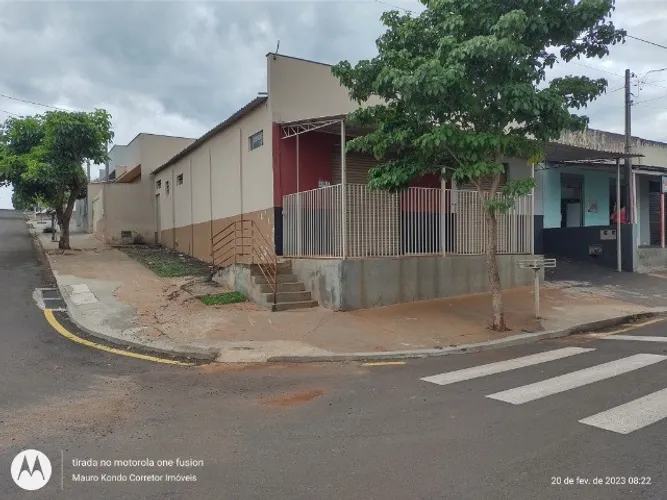 Imóvel comercial com 2 Salões comerciais na Av. Londrina, Jd. San Rafael em Ibiporã.