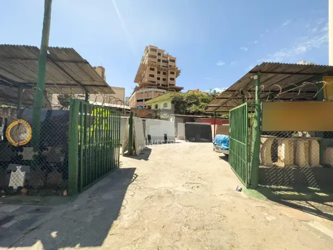 Lote com 525 ² à venda no Bairro Nova Suissa