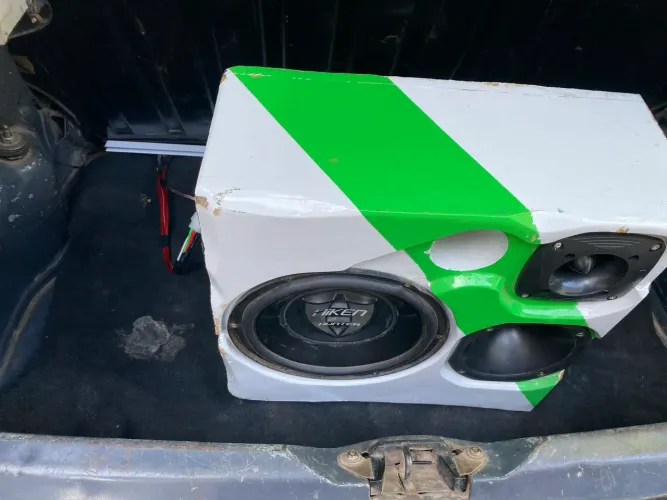 Caixa trio tudo novo 