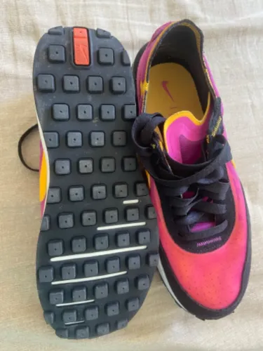 Tênis Nike Waffle one feminino n34 (usei 2x ) lindo e confortável.