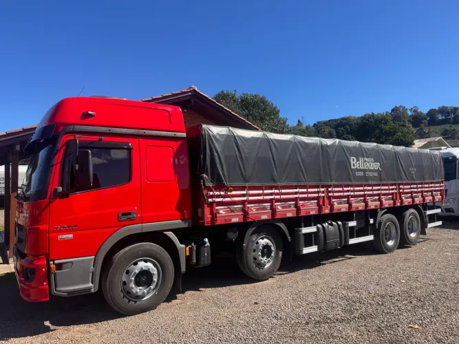 Atego 3030 ano 2019 Graneleiro