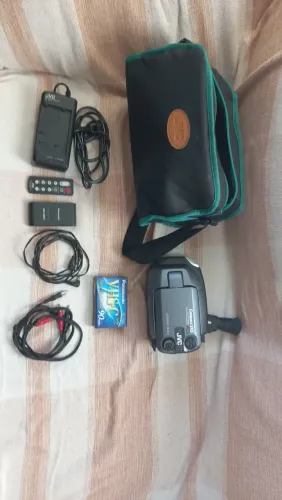 JVC compact VHS pro cision 5 Head System