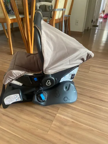 Bebê conforto Galzerano