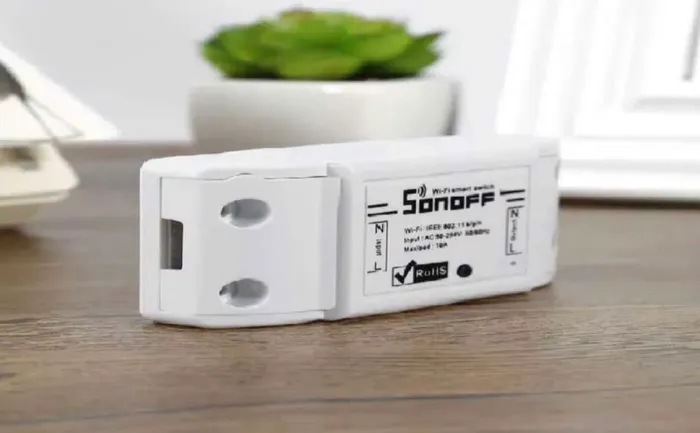 Interruptor WiFi Sonoff para Automação Residencial