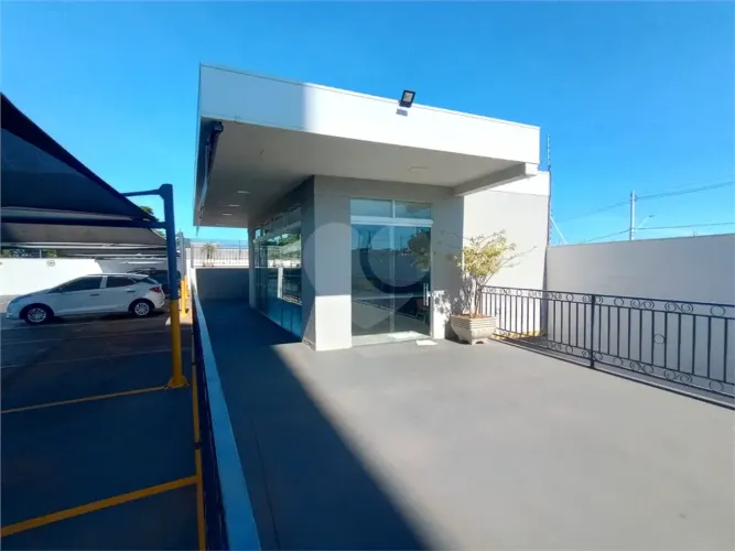 Apartamento com 2 quartos para locação em Vila La Brunetti - SP