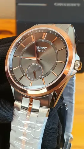 Orient Small Seconds prata com Rosé safira 41mm