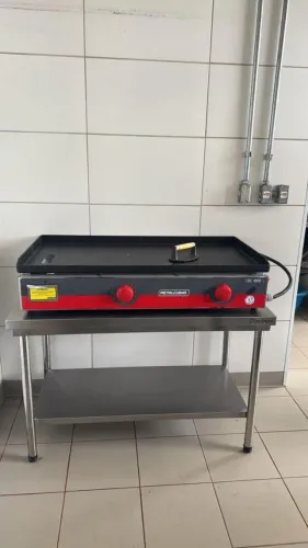 Mesa em aço inox para chapa .