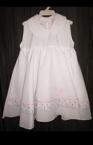 Vestido de bebê menina rendinha