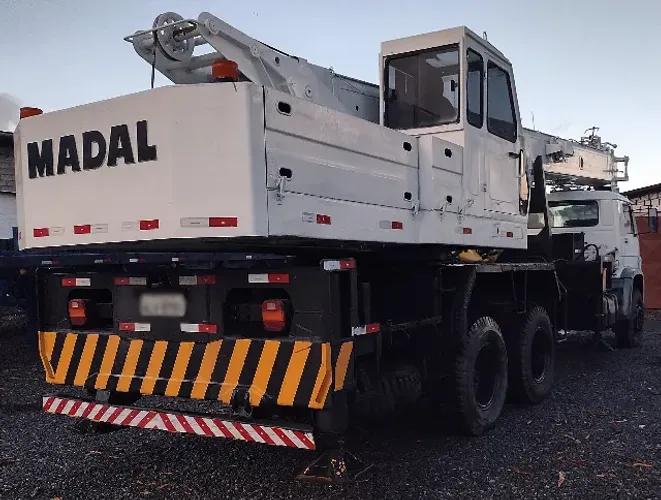 Excelente Guindaste MADAL Modelo MD30