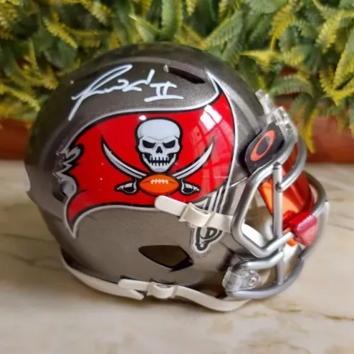 Ronald Jones II mini capacete autografado NFL Riddell Tampa Bay Buccaneers com certificado