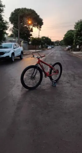 Vendo bicicleta perifa,quadro 1.0 zerada