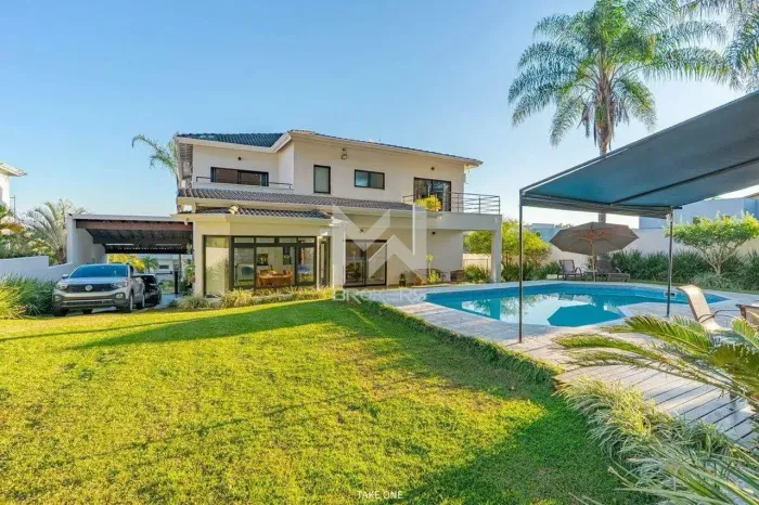 Casa à venda no Condomínio Jardim Europa em Vinhedo/SP