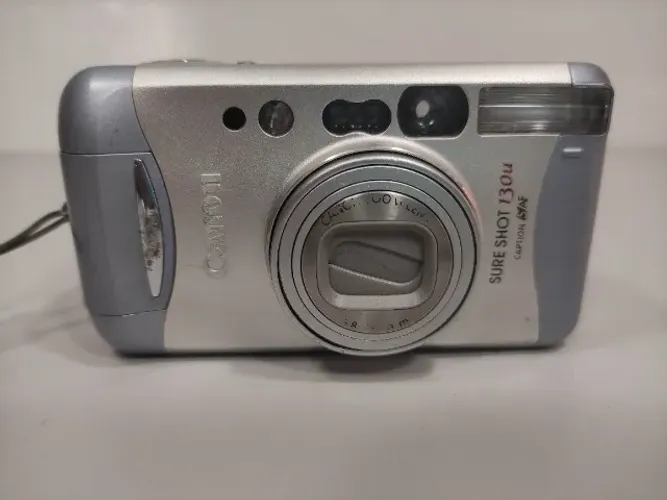 Detalhe Leia Câmera Canon Sure Shot 130u 35mm Analógica T3q (Usado)