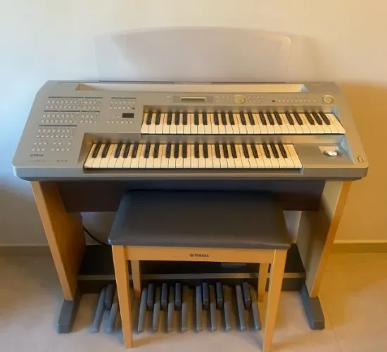 Órgão Eletrônico Yamaha Stagea ELB-01