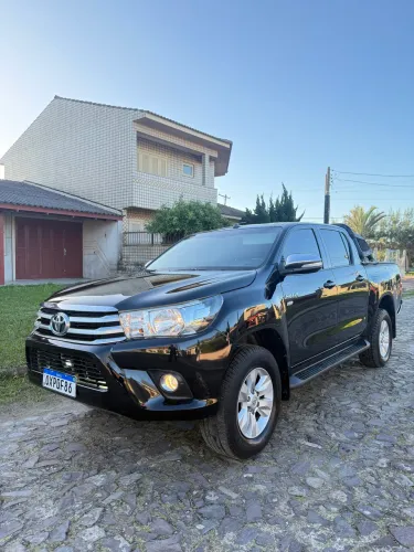 Toyota Hilux CD SRV 4X2 2.7 Flex 16V Aut. 2017