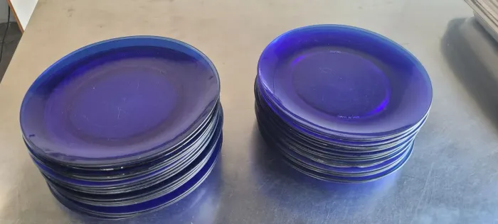 Pratos Duralex Azul Royal