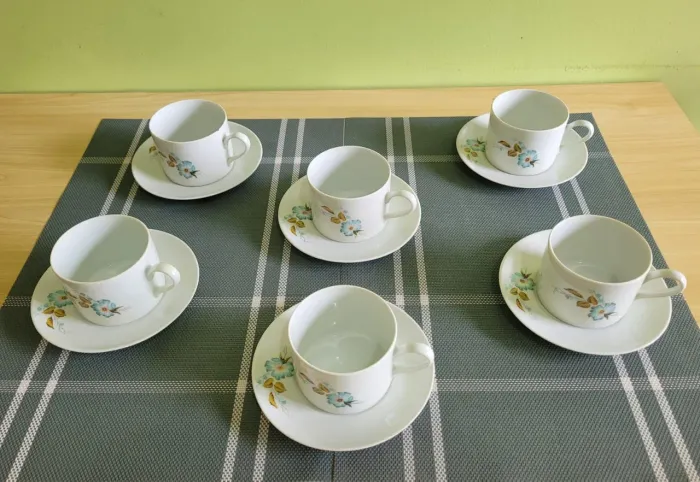 Xicaras com pires de cafe - chá porcelana SRS Schmidt(06)