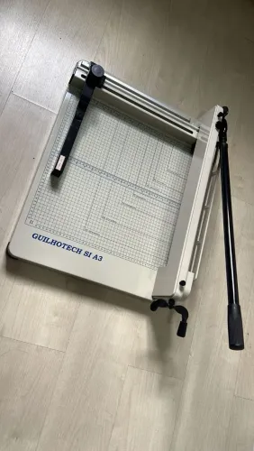 Guilhotina A3