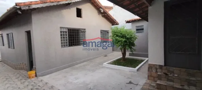 Excelente Casa de 2 Dormitórios