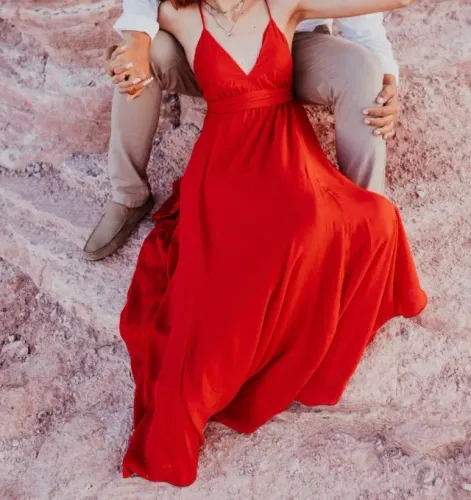 Vestido longo ideal para ensaios, casamento