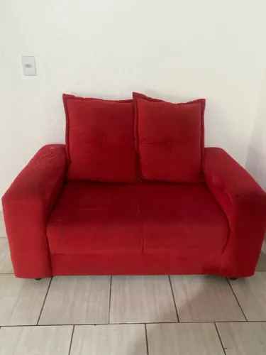 Vendo sofá pequeno, dois lugares