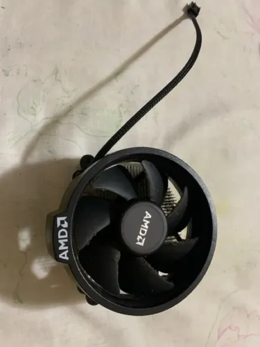 Cooler Box AMD Ryzen Original AM4 / AM5 - Seminovo / Usado 1x