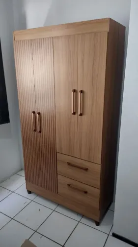 Guarda roupa 4 portas