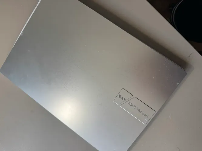 Notebook i7 256 asus vivobook