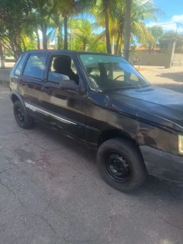 Fiat Uno Mille Celeb. WAY Econ. 1.0 F.flex 4P 2013