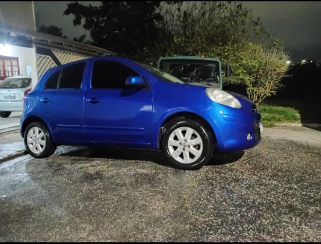 Nissan March S 1.6 16V Flex Fuel 5P 2013