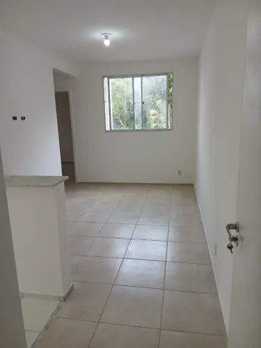 Alugo apartamento 2/4 Condominio Parque Sun Garden- Lauro de Freitas.