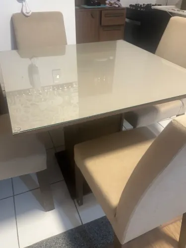 Vendo móveis por motivo de mudança