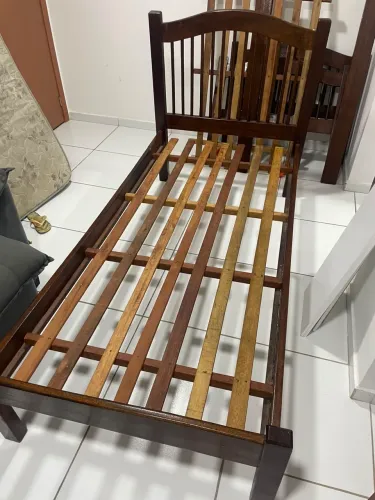 Cama solteiro