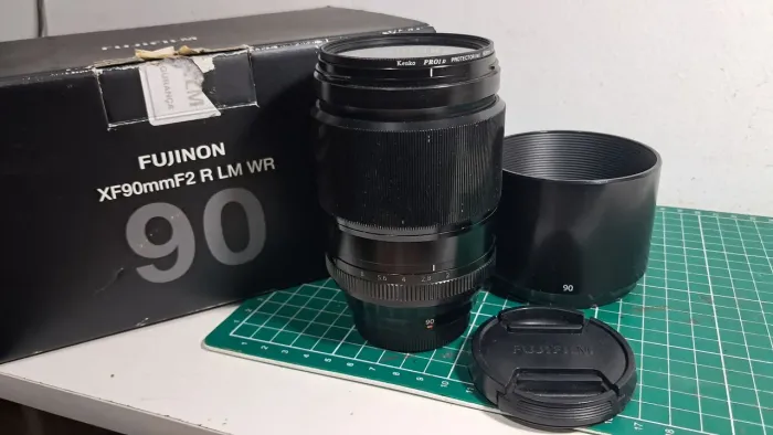 Lente fujifilm 90mm f2 R LM WR