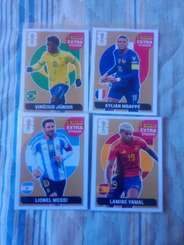 4 figurinhas Legends Copia